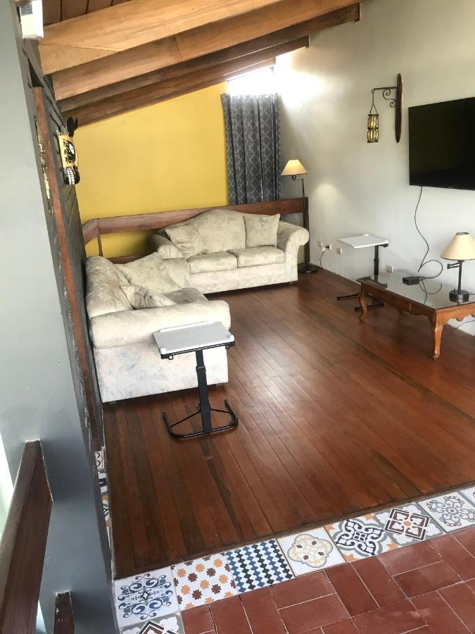 Corazon Sabana Bed & Breakfast San Jose  Ngoại thất bức ảnh